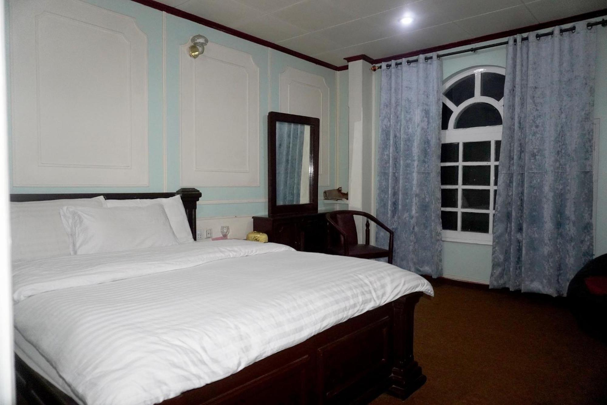 Hotel Dewanekhas Скарду Екстериор снимка